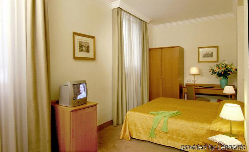 Hotel XX Settembre Roma Phòng bức ảnh